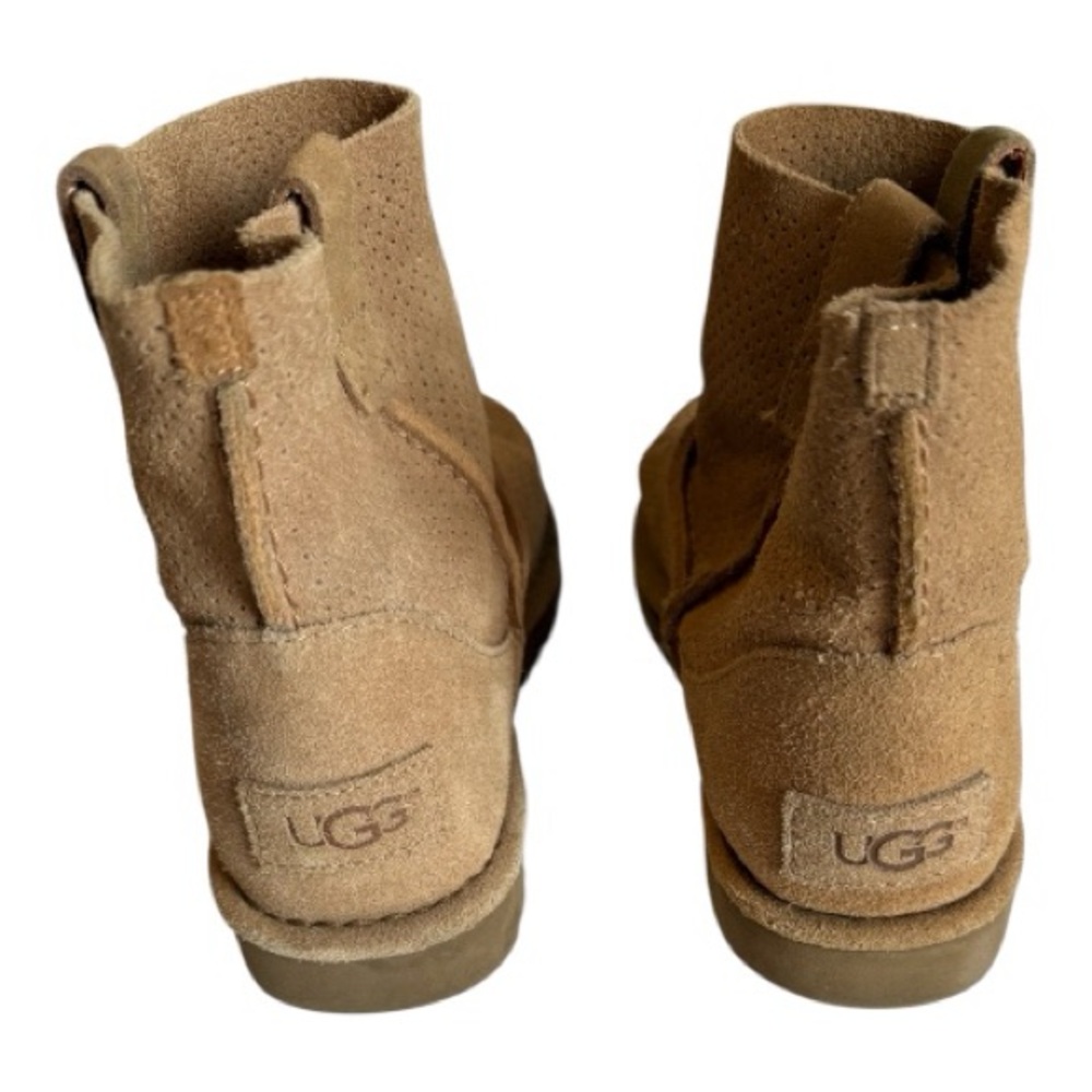 UGG MINI PERF Boots sz 7 - Picture 5 of 7